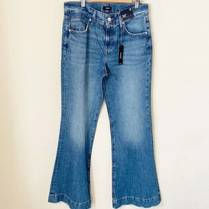 Express NWT 70s Flare Midrise Medium Light Wash Jeans 2R
